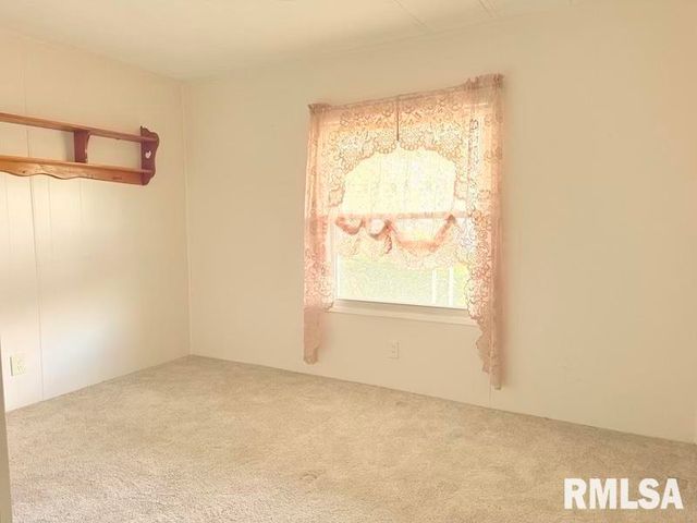 302 WHITE OAK Drive, Morton, IL 61550