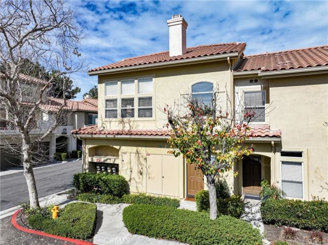 52 Camino, Rancho Santa Margarita, CA 92688