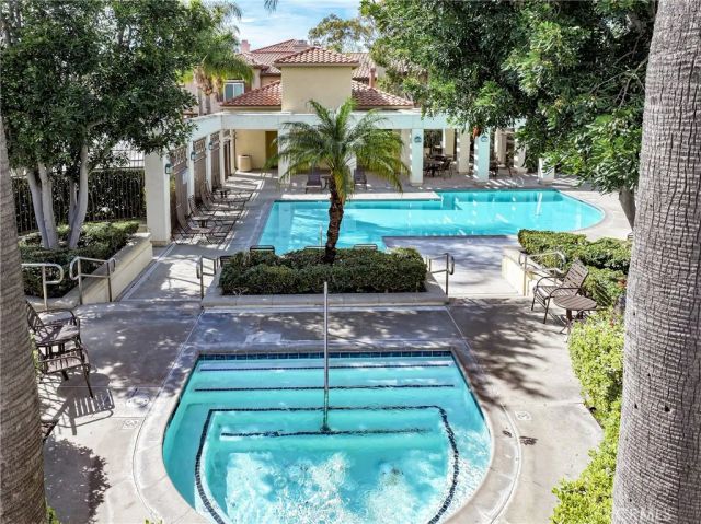 52 Camino, Rancho Santa Margarita, CA 92688