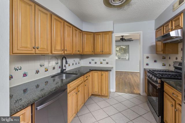 113 THOREAU, Plainsboro, NJ 08536