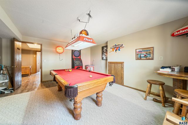 27053 S Tallgrass Ave Avenue, Sioux Falls, SD 57108