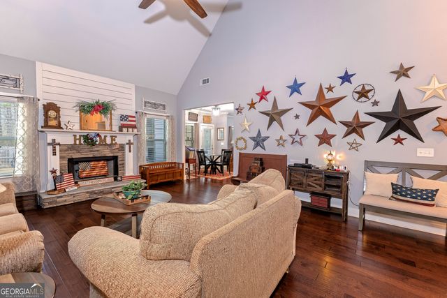 1037 Ashley Glen Drive, Williamson, GA 30292