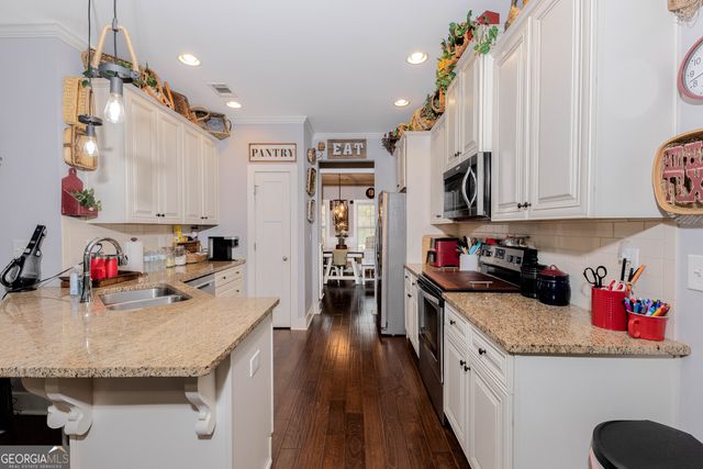 1037 Ashley Glen Drive, Williamson, GA 30292