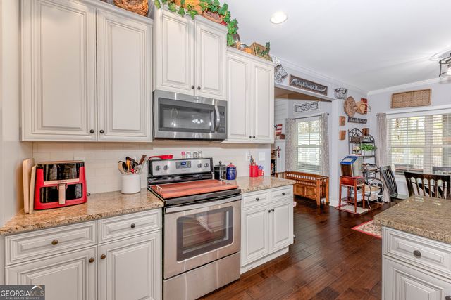 1037 Ashley Glen Drive, Williamson, GA 30292