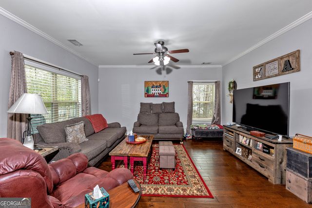 1037 Ashley Glen Drive, Williamson, GA 30292