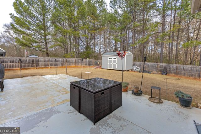 1037 Ashley Glen Drive, Williamson, GA 30292