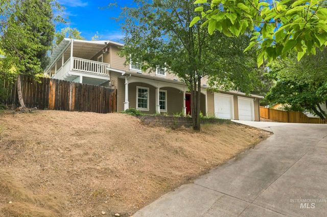 2442 W Hill Rd, Boise, ID 83702