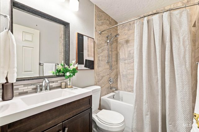 2442 W Hill Rd, Boise, ID 83702