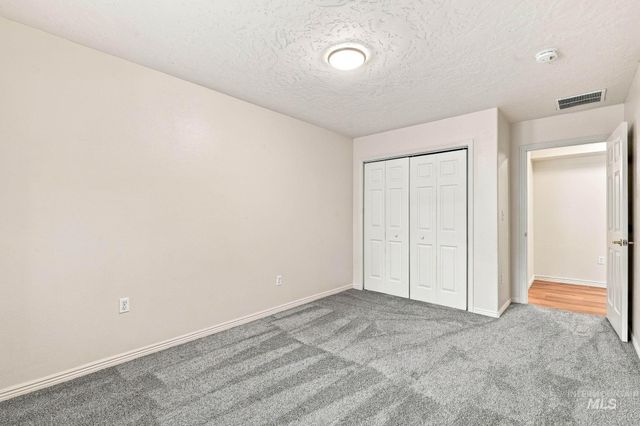 2442 W Hill Rd, Boise, ID 83702