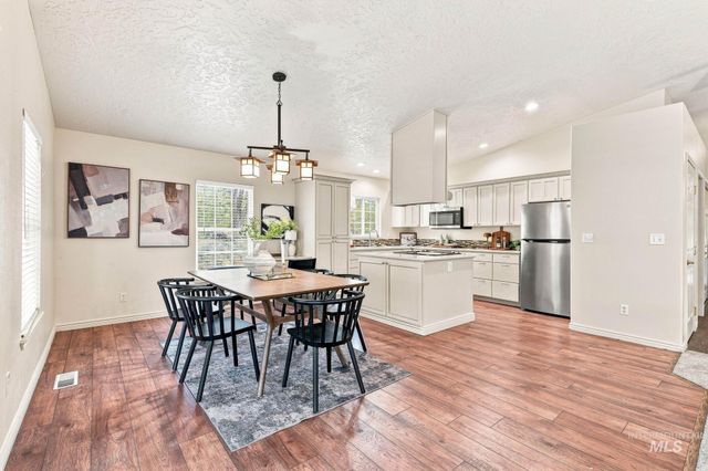 2442 W Hill Rd, Boise, ID 83702