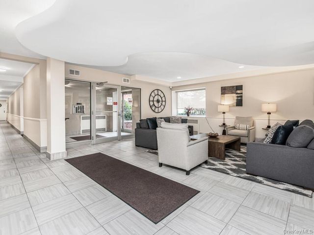 609 Palmer Road 6C, Yonkers, NY 10701