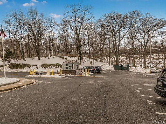 609 Palmer Road 6C, Yonkers, NY 10701