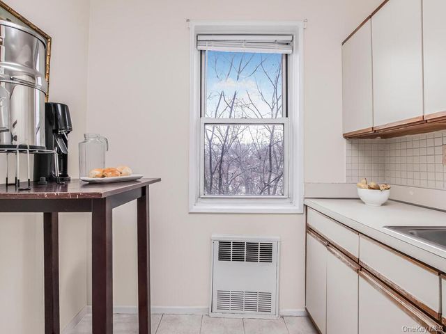 609 Palmer Road 6C, Yonkers, NY 10701