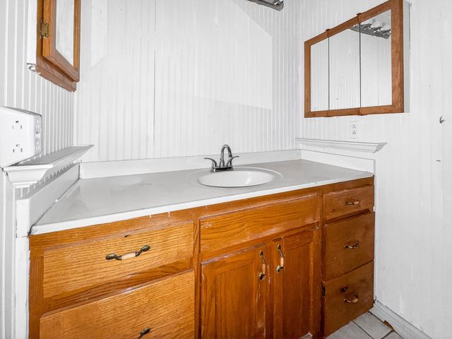 110 Red Bud, Jefferson, TX 75657