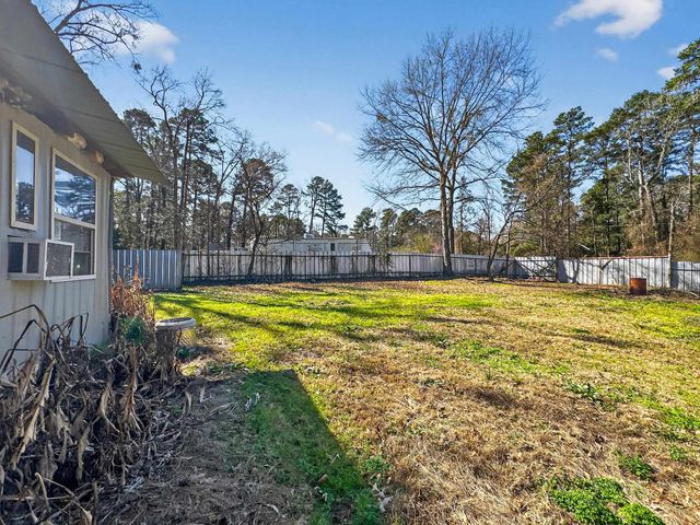 110 Red Bud, Jefferson, TX 75657