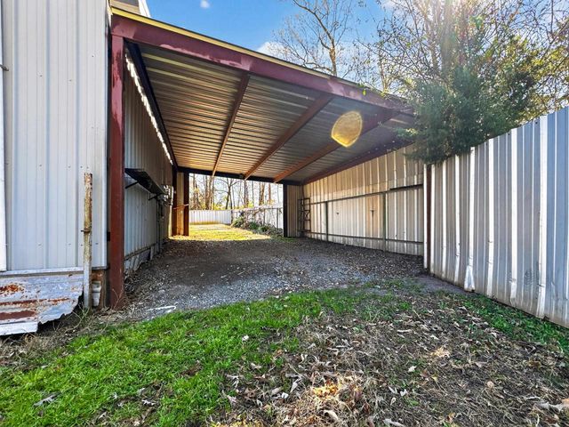 110 Red Bud, Jefferson, TX 75657