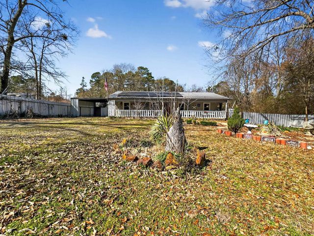 110 Red Bud, Jefferson, TX 75657