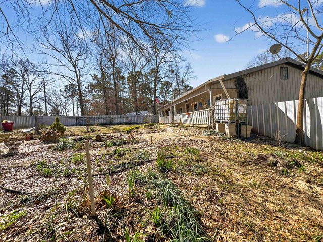 110 Red Bud, Jefferson, TX 75657