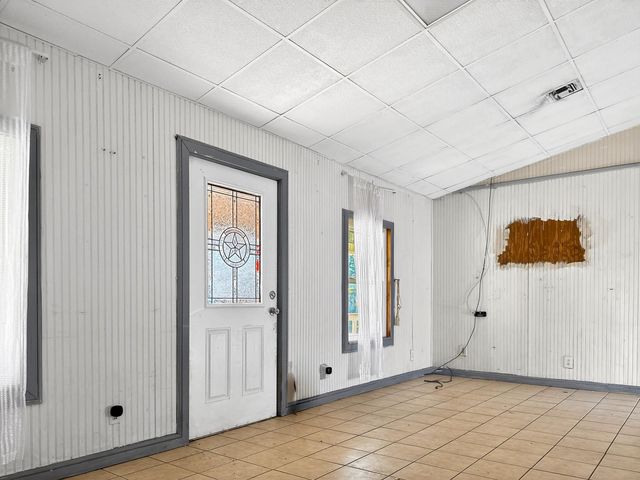 110 Red Bud, Jefferson, TX 75657