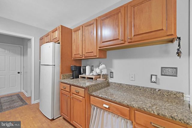 6163 CADAGON CT, Salisbury, MD 21801