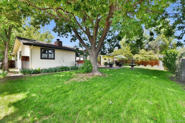 8122 Ammons Way, Arvada, CO 80005