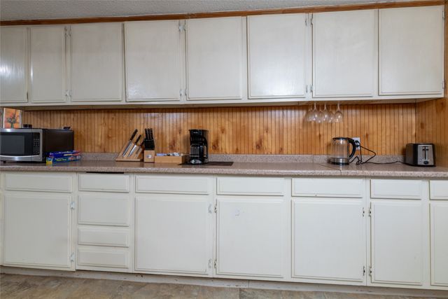 1009 Mesquite Point, Lake Bridgeport, TX 76426