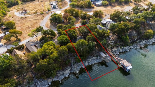 1009 Mesquite Point, Lake Bridgeport, TX 76426