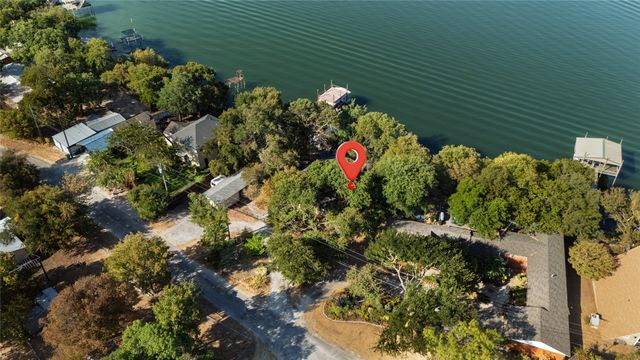 1009 Mesquite Point, Lake Bridgeport, TX 76426