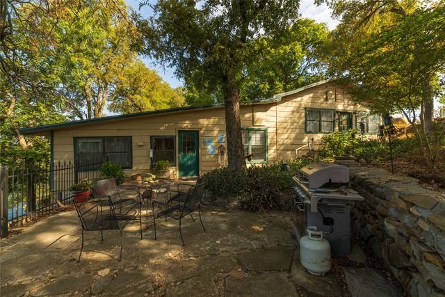 1009 Mesquite Point, Lake Bridgeport, TX 76426