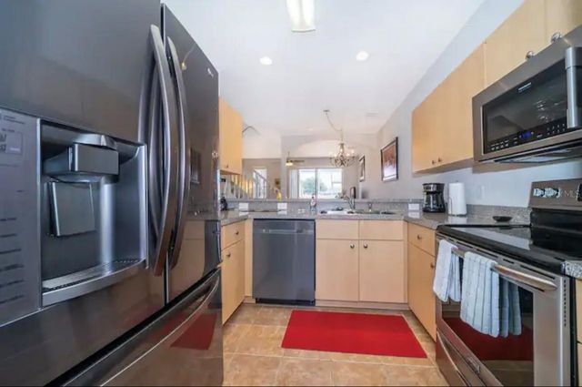 1179 S BEACH CIRCLE, Kissimmee, FL 34746