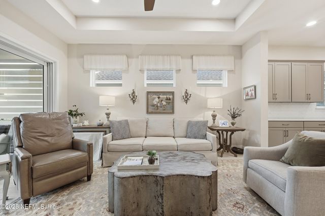 10339 INNOVATION Way, Jacksonville, FL 32256