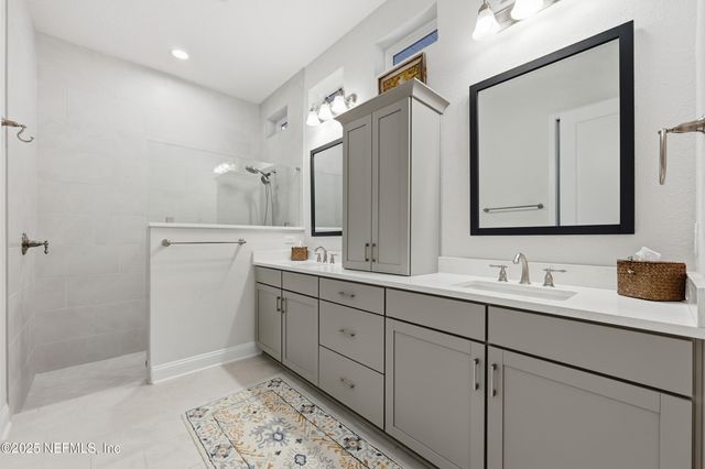 10339 INNOVATION Way, Jacksonville, FL 32256