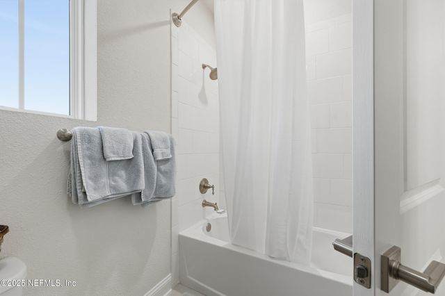 10339 INNOVATION Way, Jacksonville, FL 32256