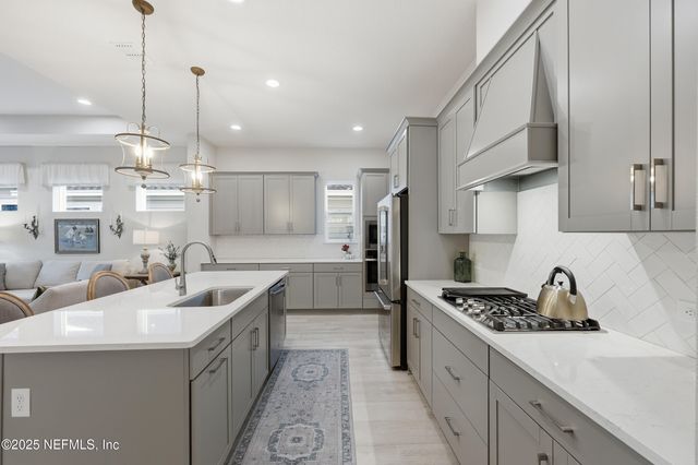 10339 INNOVATION Way, Jacksonville, FL 32256