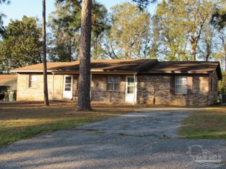 3606 Chaffin St A, Pensacola, FL 32504