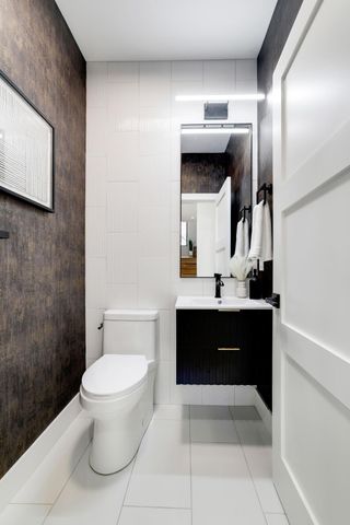 1125 Tyrol Trail, Golden Valley, MN 55416