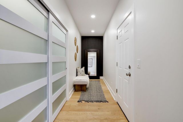 1125 Tyrol Trail, Golden Valley, MN 55416