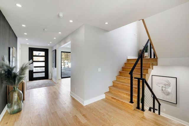 1125 Tyrol Trail, Golden Valley, MN 55416