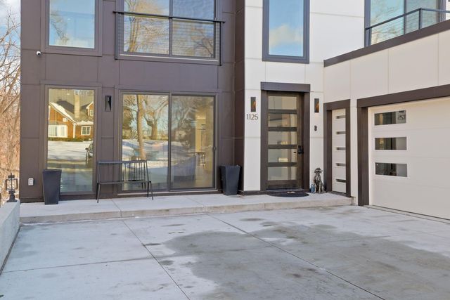 1125 Tyrol Trail, Golden Valley, MN 55416