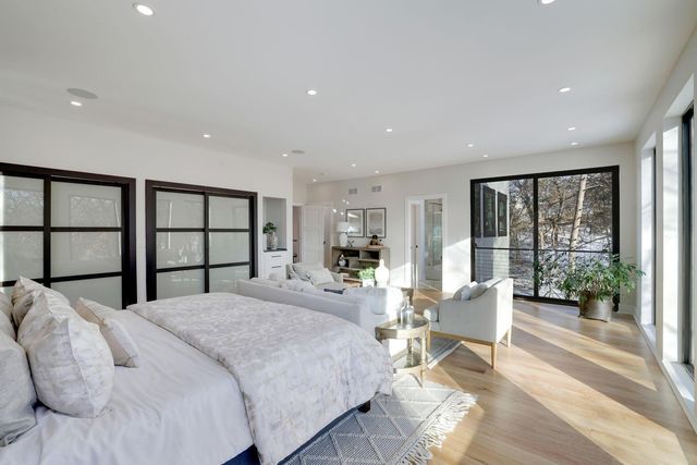 1125 Tyrol Trail, Golden Valley, MN 55416