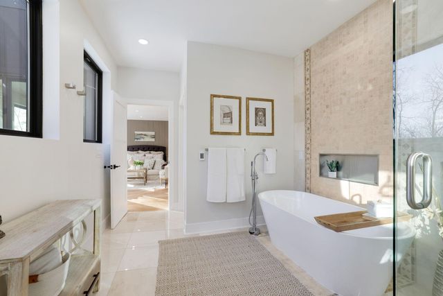 1125 Tyrol Trail, Golden Valley, MN 55416