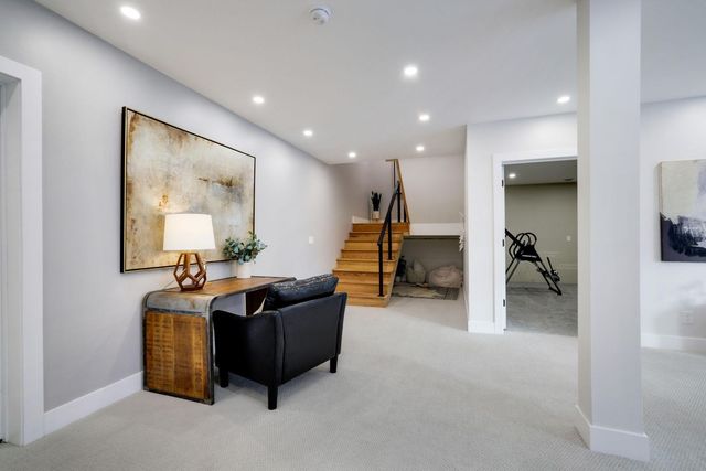 1125 Tyrol Trail, Golden Valley, MN 55416