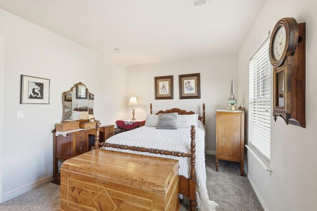 9621 Applewood Trail, Denton, TX 76207