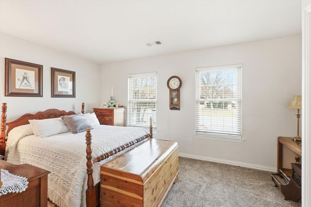 9621 Applewood Trail, Denton, TX 76207