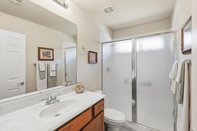 9621 Applewood Trail, Denton, TX 76207