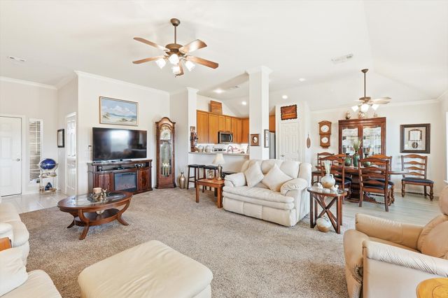 9621 Applewood Trail, Denton, TX 76207