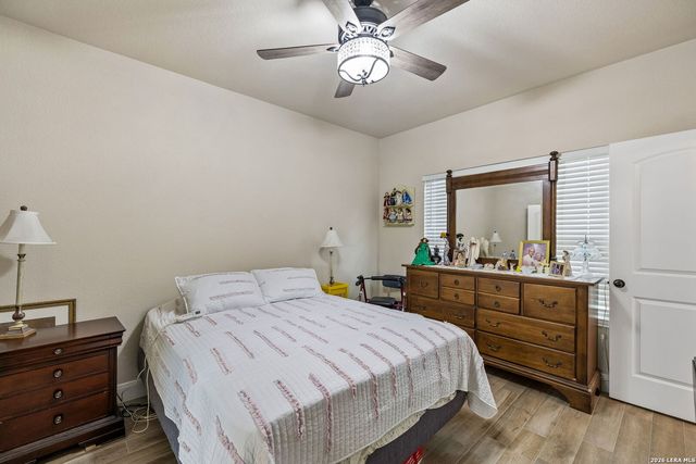 9691 Crow Ln, Adkins, TX 78101