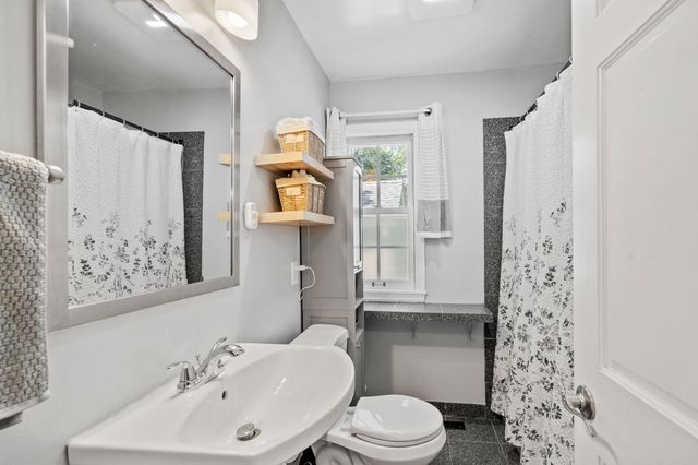 7244 Oliver Avenue S, Richfield, MN 55423