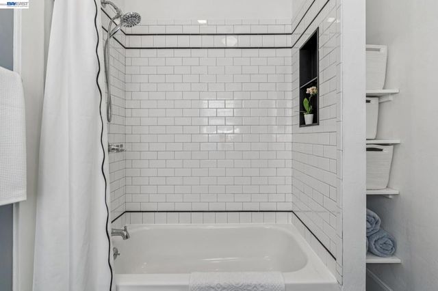 2200 San Jose Ave, Alameda, CA 94501