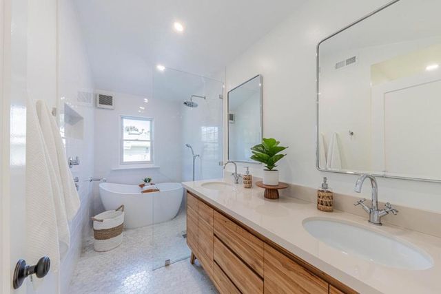 743 Bayview Avenue, Pacific Grove, CA 93950